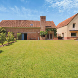 Maison Haillicourt 10 pièce(s) 300 m2