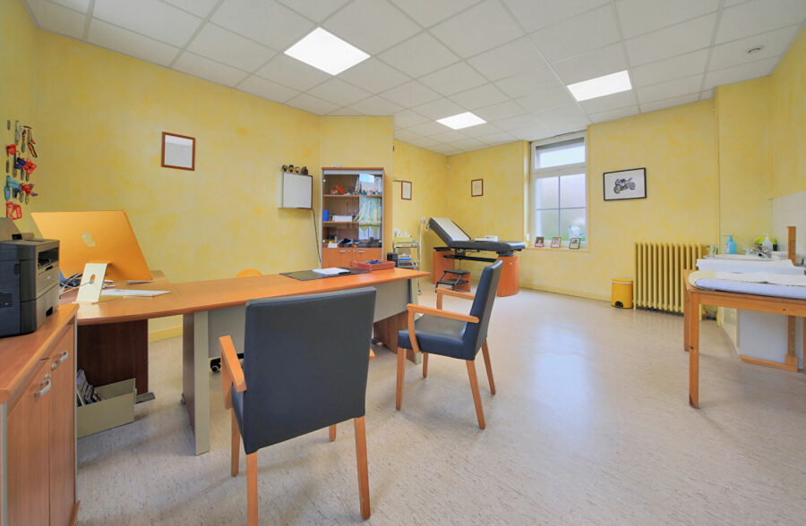 Maison Haillicourt 10 pièce(s) 300 m2