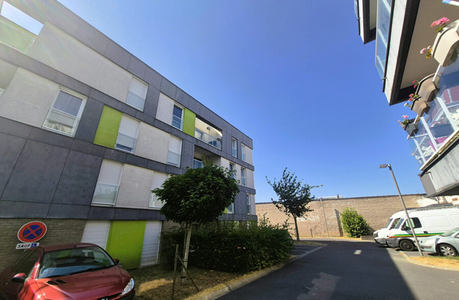 T3 récent avec balcon et stationnement dans un secteur recherché WATTIGNIES
