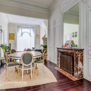 EXCLUSIVITÉ! MAISON DE MAÎTRE SEMI-MITOYENNE À ROUBAIX ! 214 m² ! 5 Chambres, salle de jeux, jardin, dépendance 60m², places de parking privées!! 215 000 € HAI!!