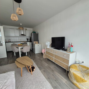 Appartement Lens 2 pièce(s) 44 m2 avec place de parking +local vélo+balcon.