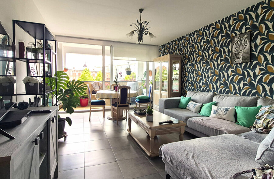 APPARTEMENT 2 CHAMBRES EN HYPER CENTRE