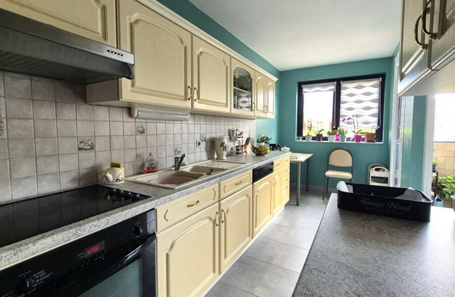APPARTEMENT 2 CHAMBRES EN HYPER CENTRE