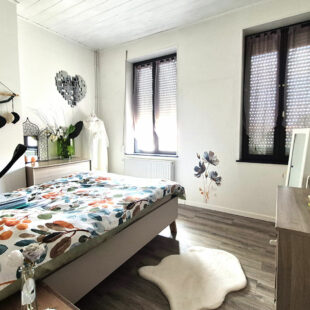 JOLIE MAISON AVEC BELLE TERRASSE
