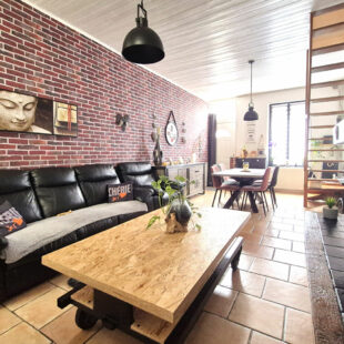 JOLIE MAISON AVEC BELLE TERRASSE