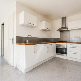 Maison semi mitoyenne entièrement rénovée de 80m²