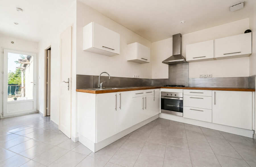 Maison semi mitoyenne entièrement rénovée de 80m²