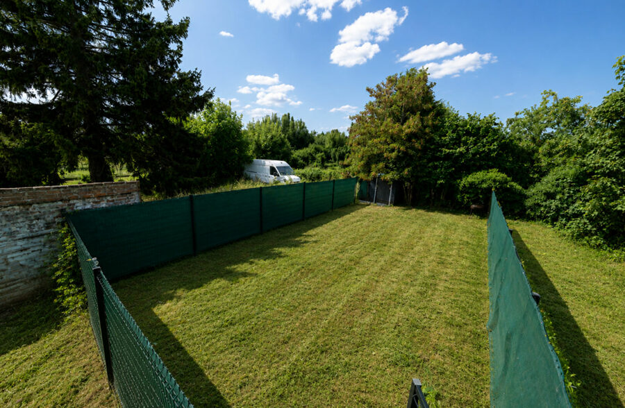 Maison semi mitoyenne entièrement rénovée de 80m²