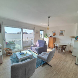 Grand Studio de 32 m2 entre plage et commerces