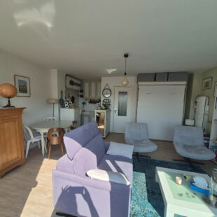 Grand Studio de 32 m2 entre plage et commerces
