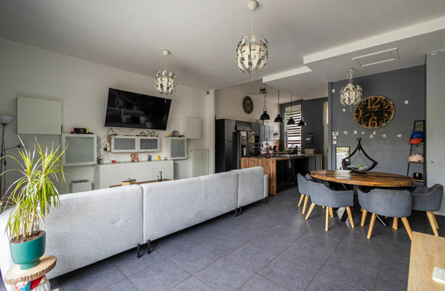 UNIQUEMENT CHEZ CITYA MELANTOIS RONCHIN : MAISON CONSTRUCTION 2014 – 4 CHAMBRES – JARDIN – PARKING – 2 SALLES DE BAINS – LILLE LIMITE FACHES-THUMESNIL
