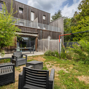 UNIQUEMENT CHEZ CITYA MELANTOIS RONCHIN : MAISON CONSTRUCTION 2014 – 4 CHAMBRES – JARDIN – PARKING – 2 SALLES DE BAINS – LILLE LIMITE FACHES-THUMESNIL