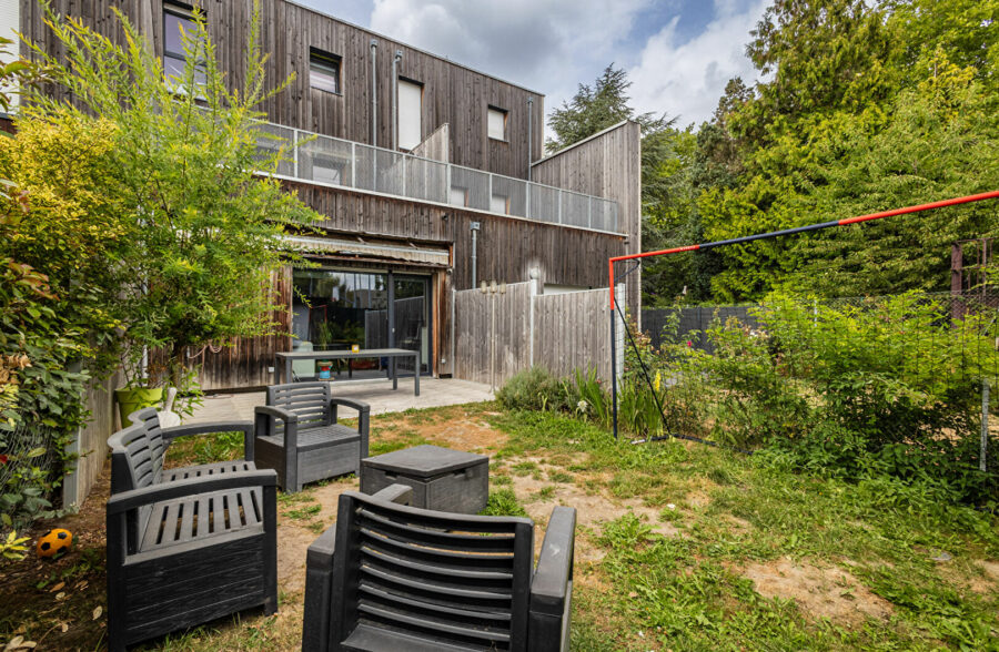 UNIQUEMENT CHEZ CITYA MELANTOIS RONCHIN : MAISON CONSTRUCTION 2014 – 4 CHAMBRES – JARDIN – PARKING – 2 SALLES DE BAINS – LILLE LIMITE FACHES-THUMESNIL