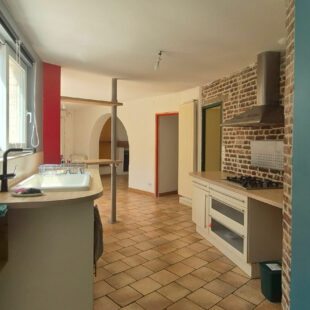 Spacieuse maison familiale de 177 m² à Sepmeries– 5 chambres, garage & volume !