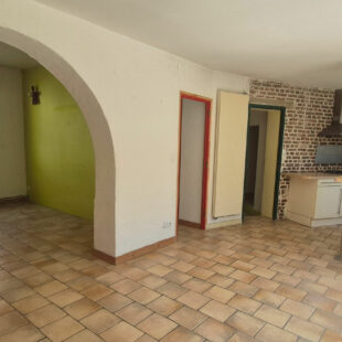 Spacieuse maison familiale de 177 m² à Sepmeries– 5 chambres, garage & volume !