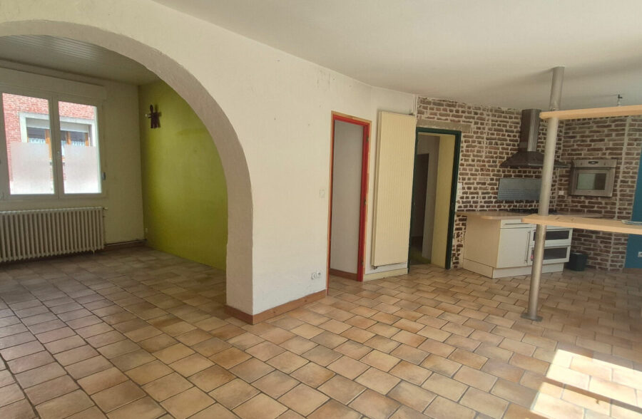 Spacieuse maison familiale de 177 m² à Sepmeries– 5 chambres, garage & volume !