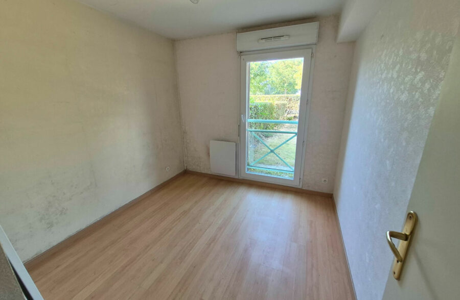 Appartement Berck 51.34 m2 , 2 chambres ,en rez de jardin avec place de parking .
