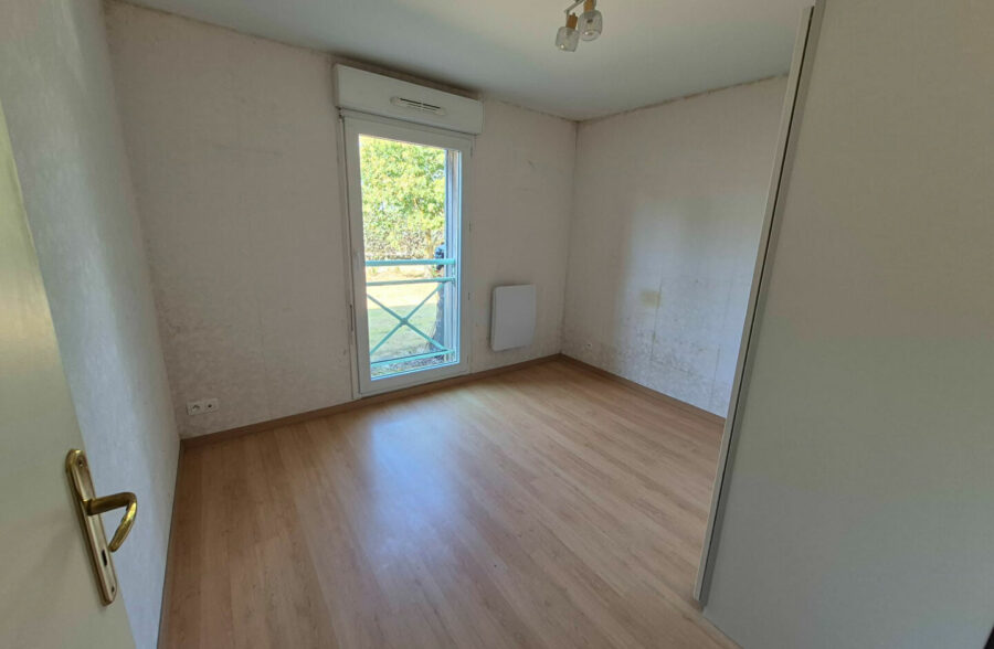 Appartement Berck 51.34 m2 , 2 chambres ,en rez de jardin avec place de parking .