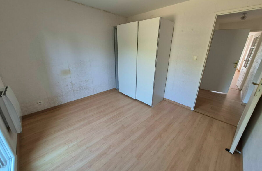 Appartement Berck 51.34 m2 , 2 chambres ,en rez de jardin avec place de parking .