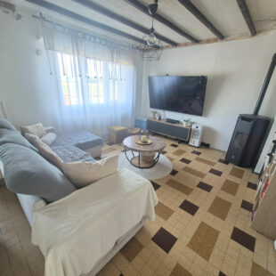 Maison semi individuelle: 3 chambres, jardin, garage