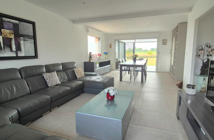 Contemporaine individuelle en brique semi plain pied  de 2020