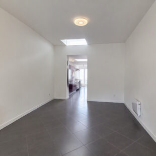 A VENDRE !! Roubaix Gare & Université ! Maison 110 m², 4 chambres, cour et terrasse, aucun travaux ! 146 500 € HAI !!!