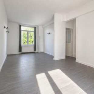 Maison de 86 m² dans un secteur prisé, avec 4 chambres.