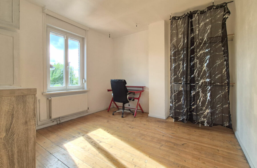 Maison de 86 m² dans un secteur prisé, avec 4 chambres.