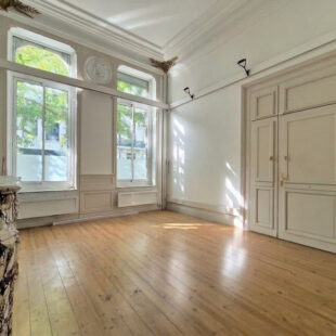 LILLE REPUBLIQUE – INKERMANN : TRES BEL APPARTEMENT TYPE 2 DE 65,57M² (63,46M² LOI CARREZ) AVEC CACHET / DOUBLE DESTINATION
