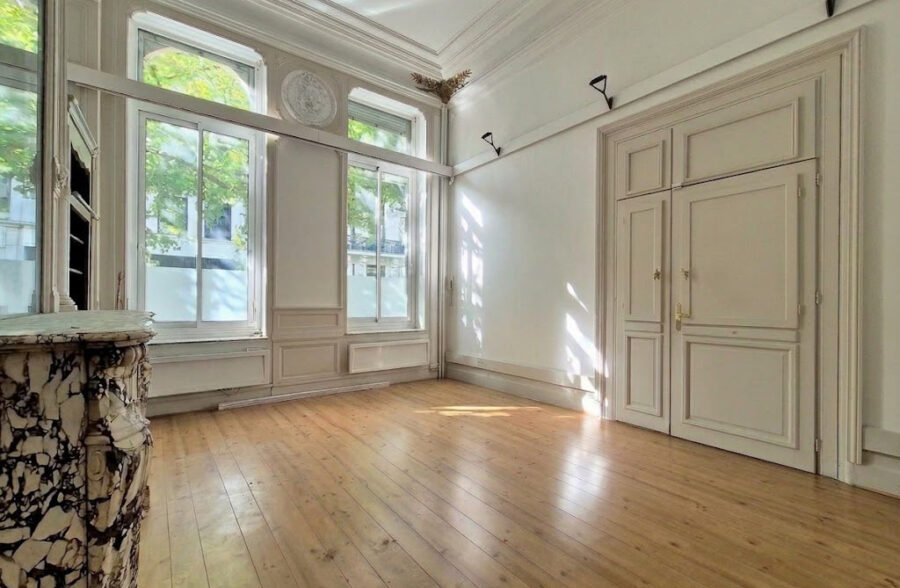 LILLE REPUBLIQUE – INKERMANN : TRES BEL APPARTEMENT TYPE 2 DE 65,57M² (63,46M² LOI CARREZ) AVEC CACHET / DOUBLE DESTINATION