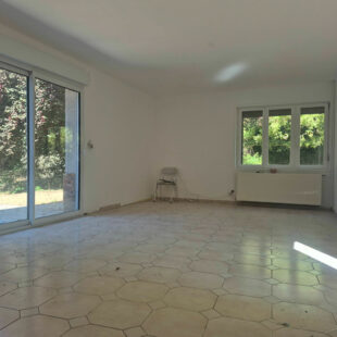 Maison Individuelle semi plain pied  3 chambres Jardin