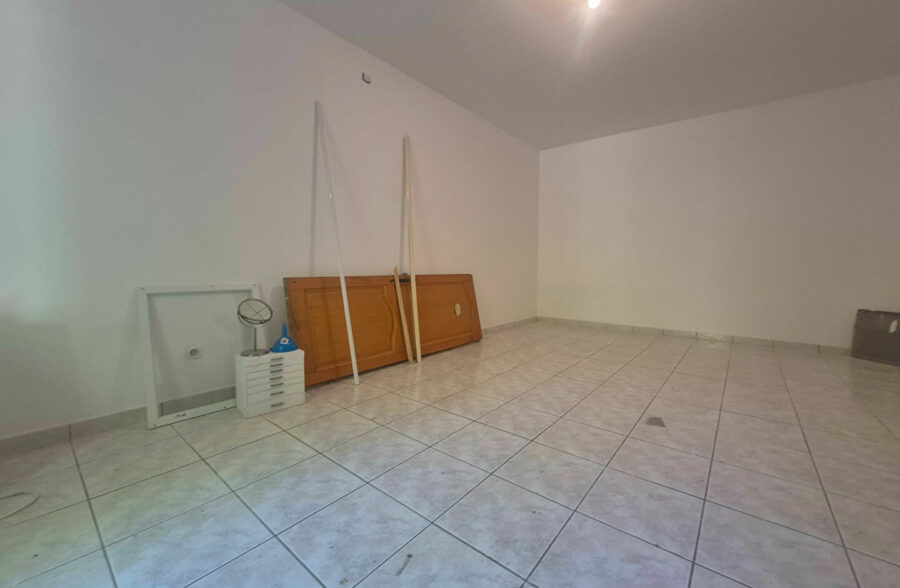 Maison Individuelle semi plain pied  3 chambres Jardin