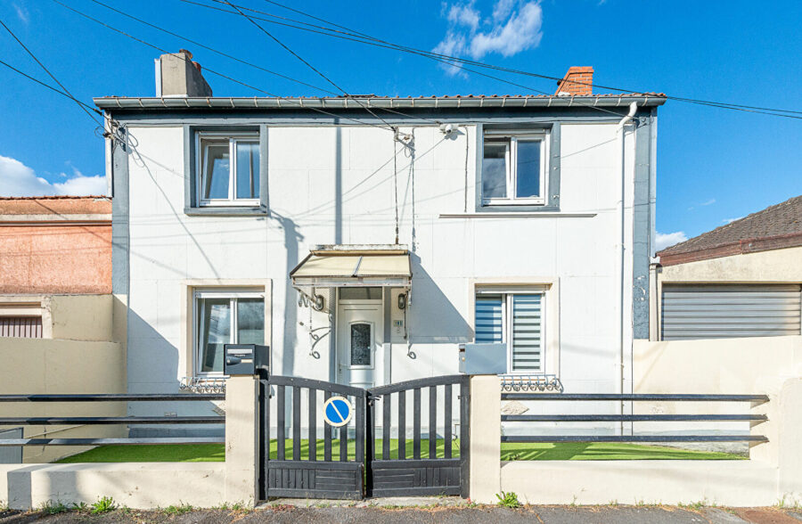 Maison 5 pièce(s) 106 m2