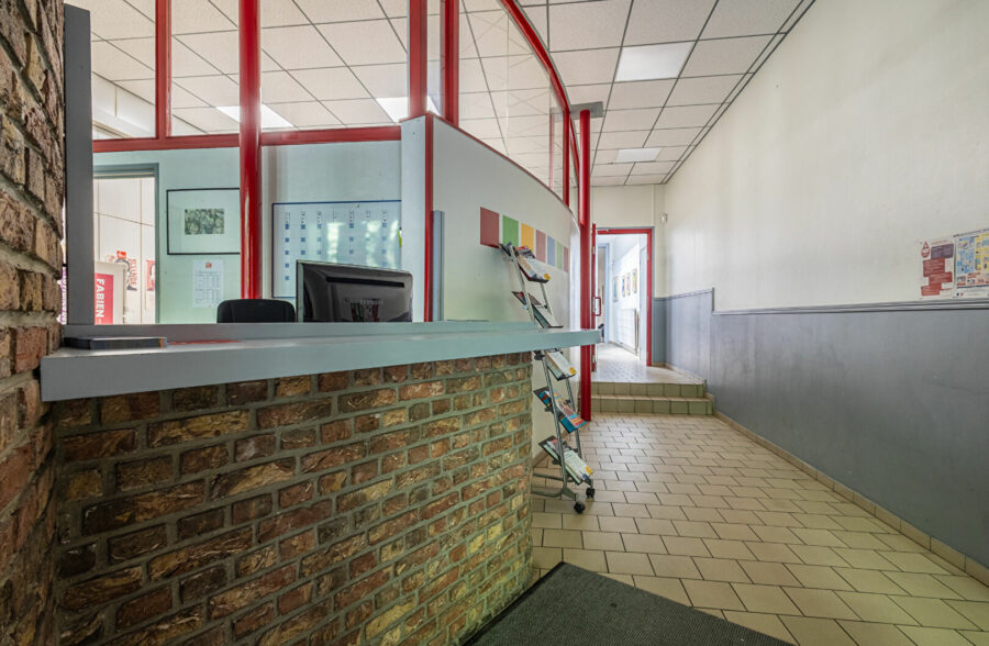 LILLE REPUBLIQUE – INKERMANN : IMMEUBLE DE BUREAUX DANS ANCIENNE MAISON D’HABITATION