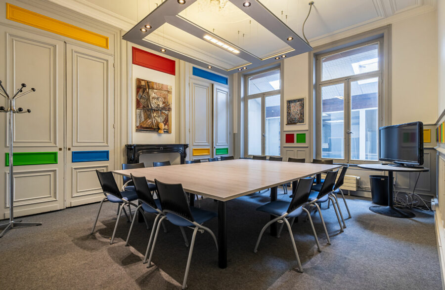 LILLE REPUBLIQUE – INKERMANN : IMMEUBLE DE BUREAUX DANS ANCIENNE MAISON D’HABITATION