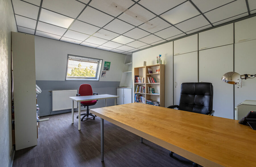 LILLE REPUBLIQUE – INKERMANN : IMMEUBLE DE BUREAUX DANS ANCIENNE MAISON D’HABITATION