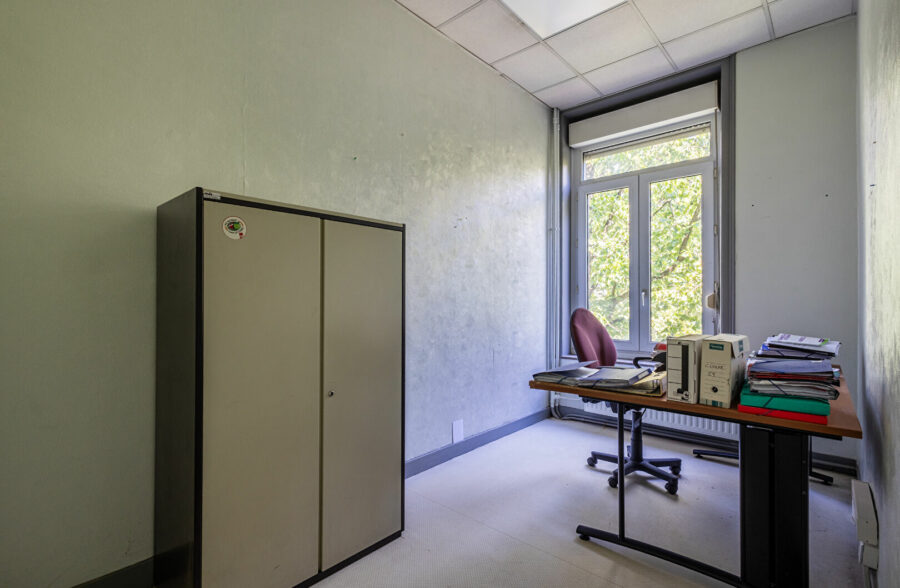 LILLE REPUBLIQUE – INKERMANN : IMMEUBLE DE BUREAUX DANS ANCIENNE MAISON D’HABITATION