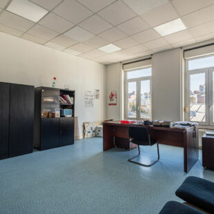 LILLE REPUBLIQUE – INKERMANN : IMMEUBLE DE BUREAUX DANS ANCIENNE MAISON D’HABITATION