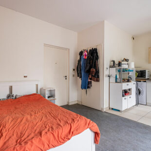 Studio vendu loué avec terrasse et parking – Lille Rue Jean Prouvé
