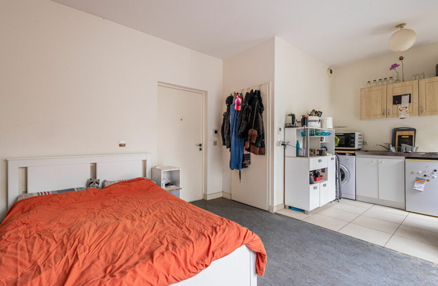 Studio vendu loué avec terrasse et parking – Lille Rue Jean Prouvé