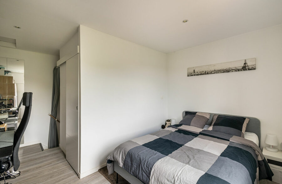 EXCLUSIVITÉ CITYA MÉLANTOIS RONCHIN : MAISON DE COURÉE RÉNOVÉE – 1 CHAMBRE – CAVE – DÉPENDANCE