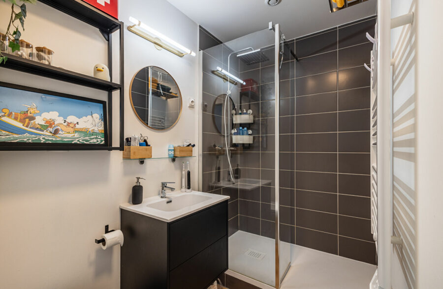 EXCLUSIVITÉ CITYA MÉLANTOIS RONCHIN : MAISON DE COURÉE RÉNOVÉE – 1 CHAMBRE – CAVE – DÉPENDANCE