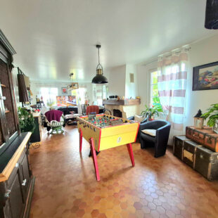 Semi-individuelle en quartier résidentiel – 4 chambres – Garage double – La Bassée