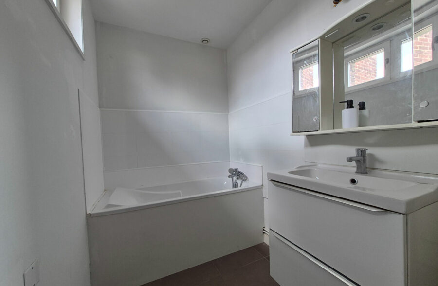 Maison St Omer 5 pièce(s) 115 m2