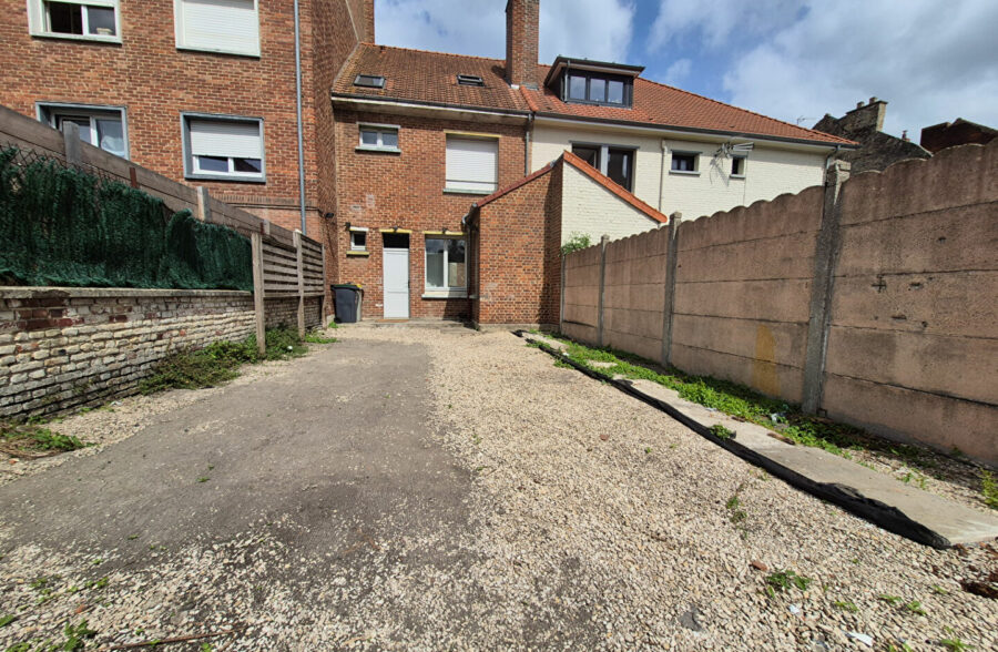 Maison St Omer 5 pièce(s) 115 m2