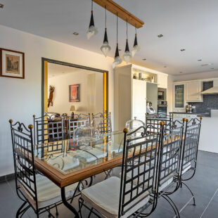 MAISON FAMILIALE IRREPROCHABLE 4 CHAMBRES JARDIN GARAGE
