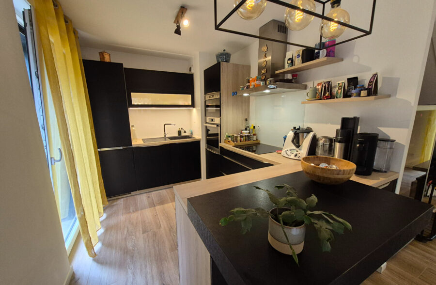 LILLE  GAMBETTA – T4 en duplex avec jardin et parking
