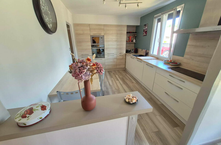 Rang Du Fliers , semi plain pied , 3 chambres de 123 m2 habitables , DPE B !!