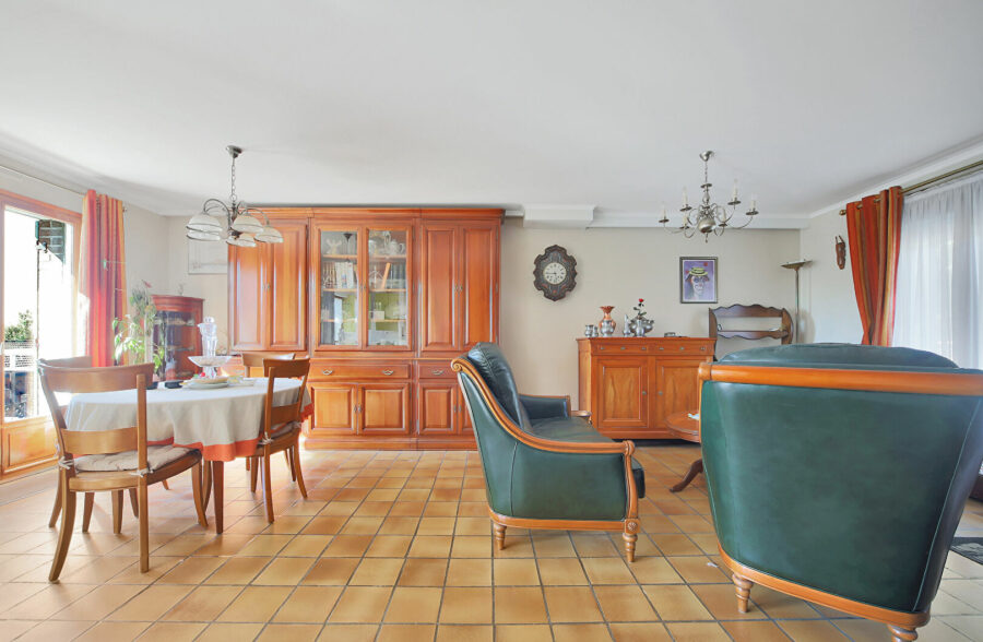 Plain pied individuel avec sous sol