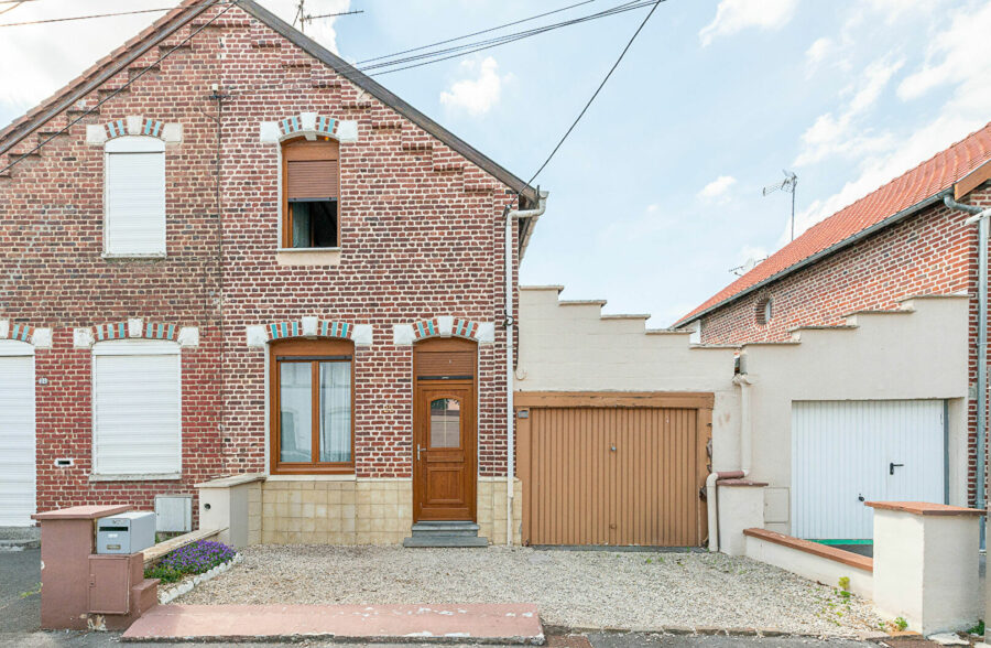 MAISON DE 83 M² AVEC GARAGE
